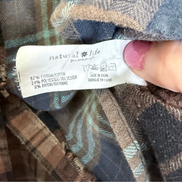 Natural Life Colorblock Plaid Flannel Button Up Fringed Shirt Medium Cozy Boho - Picture 8 of 8